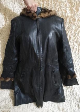 Кожаное пальто кожаная куртка удилиненный кожаный тренч на меху кролика рекс манто дубленка