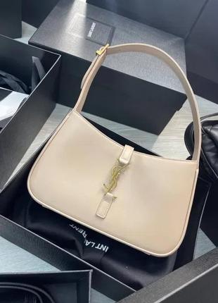 Женская сумка клатч ysl hobo юсл бежевая маленькая стильная изящная сумочка ив сен лоран1 фото