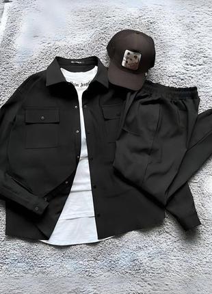 Чоловічий костюм