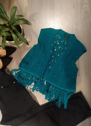 Яскрава накидка насиченого смарагдового кольору