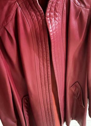 Шкіряна червона куртка. темно червона куртка. вишнева шкіряна куртка3 фото