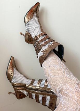 Рідкісні золоті авангардні туфлі на підборах avant garde street fashion style vintage вінтаж стріт фешн