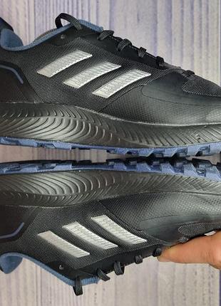 Кроссовки adidas 4