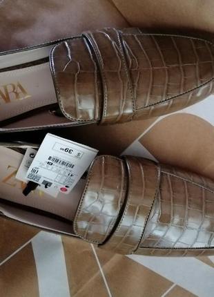 Туфлі лофери zara 38 тиснення