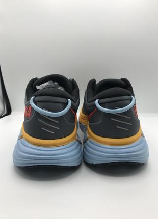 Оригинальные мужские кроссовки для бега от бренда hoka3 фото