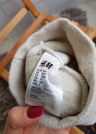 Бежєва шапочка з ❤
фірми h&m
3/4 рочки (104см), маломірить буде на 12/18, 18/24, 2/3 рочки
стан: нова (з лейбою)6 фото