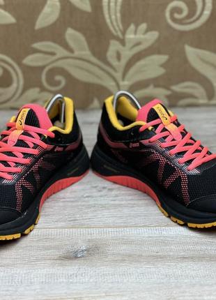 Оригинальные беговые кроссовкиasics 1968-1000 gore tex (40.5р 25.7см)8 фото