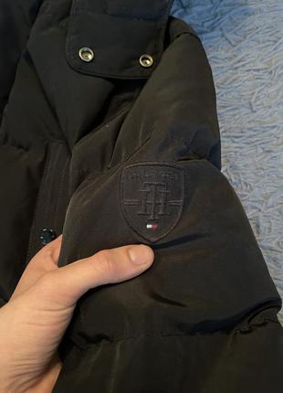 Tommy hilfiger стильная куртка пуховик из свежих коллекций8 фото