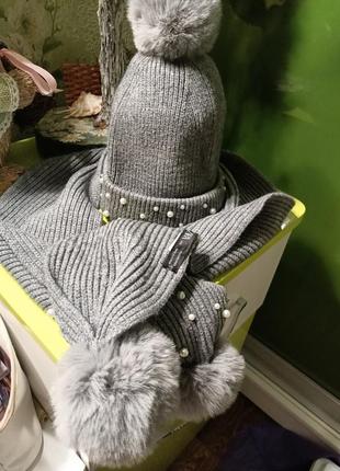 Зимний главный набор,шапочка и шарфик