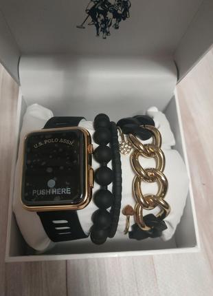 Жіночий годинник з браслетами у чорному кольорі в оригінальній упаковці поло ассн u.s. polo assn оригінал3 фото
