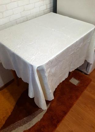 Вишукана скатертина на  стіл ,120×140см
