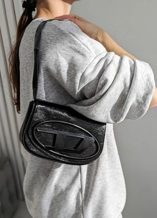 Качественная черная женская сумка diesel лакированная сумка багет лаковая сумка на плечо белая сумка лак сумка-багет сумка кросс-боди
