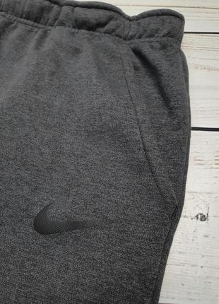 Чоловічі утеплені спортивні штани на флісі nike dri fit therma / найк драй фіт4 фото