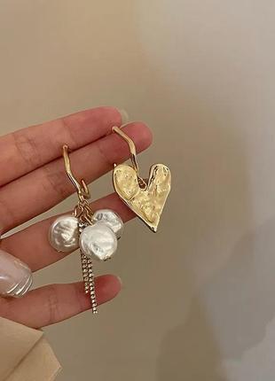 Оригинальные, асимметричные серьги