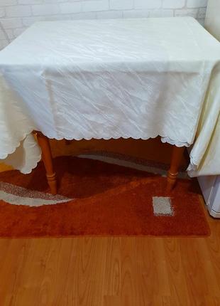 Вишукана скатертина на  стіл ,110×210см2 фото