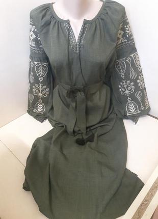 Платье вышиванка женское с поясом лен хаки зеленое р.42 44 46 48 50 52 54 569 фото
