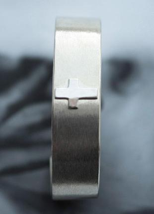 Жорсткий браслет ручної роботи зі срібла 
з хрестом denb15 фото