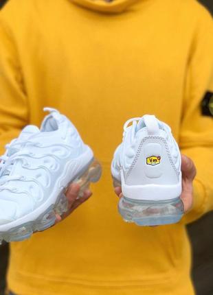 Женские кроссовки nike air vapormax plus tn all white