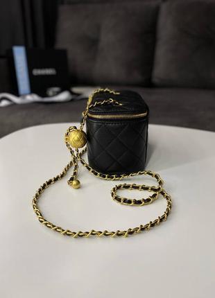 Chanel classic black lambskin pearl crush vanity bag6 фото