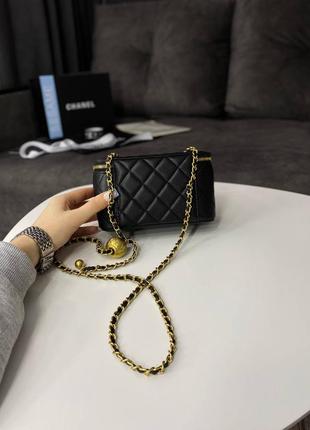 Chanel classic black lambskin pearl crush vanity bag2 фото