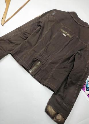 Куртка женская джинс коричневого цвета с дутыми манжетами от бренда sportaum s5 фото