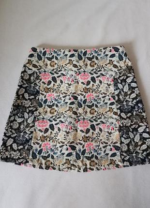 Красивая юбочка из качественной ткани