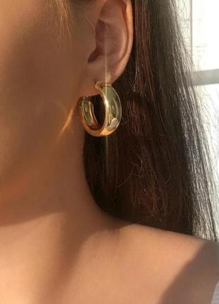 Сережки великі тренд