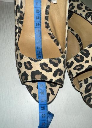 Mng animal print super sexy (& comfy!) pumps mango леопардові туфлі на каблуку хіт цього сезону6 фото