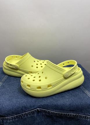 Женские кроксы crocs
