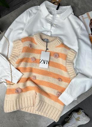 Жилетка вязаная zara. теплая и очень комфортная