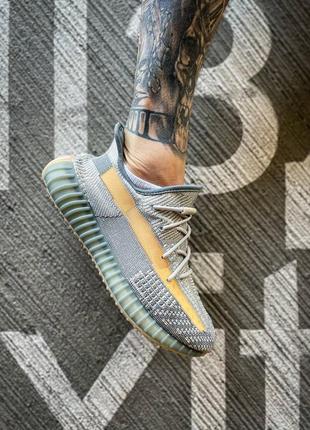 Женские кроссовки adidas yeezy boost 350 люкс качество