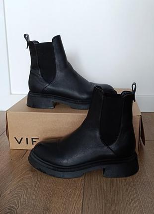 Жіночі чорні черевики челсі з натуральної шкіри, від українського виробника vif (віф)1 фото