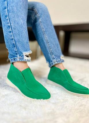 Зеленые замшевые ботинки высокие лоферы демисезонные