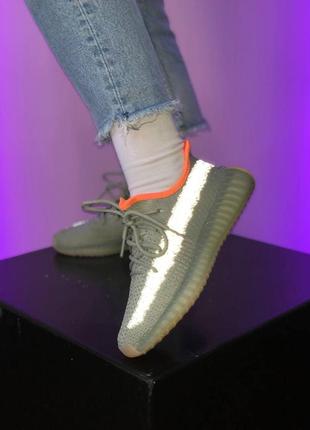 Женские кроссовки adidas yeezy boost 350 люкс качество