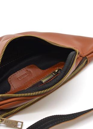 Стильна сумка на пояс бренда tarwa gb-3036-4lx у рудувато-коричневому кольорі6 фото