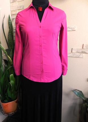 Стильная молодежная стрейчевая рубашка цвета фуксии