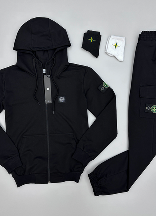 Мужской спортивный костюм stone island