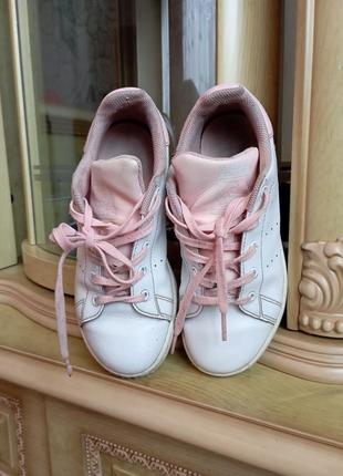 Актуальные, модные, стильные, детские кроссовки adidas stan smith4 фото
