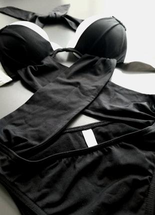 Шикарний купальник монокіні чорно-білий lux якості, lavel польша8 фото
