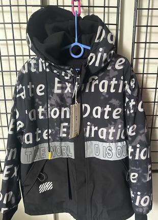 Куртки демисезонные на мальчика весна-осень.рост 140см.2023