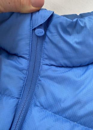 Пуховая куртка невероятного небесного цвета9 фото