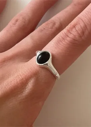 Серебряное кольцо с натуральным черным агатом5 фото