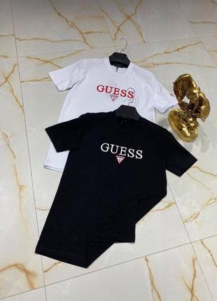 Чоловіча футболка guess чорна / біла1 фото