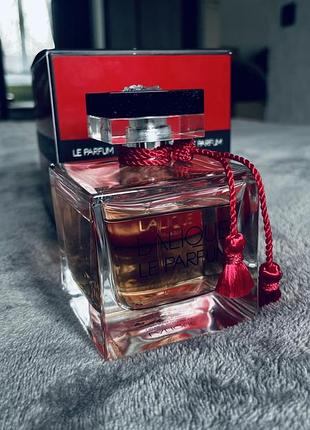 Парфуми lalique le parfum