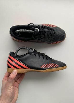 Футзалки adidas