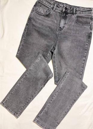 Светло-серые слим джинсы на высокой посадке tu размер 40