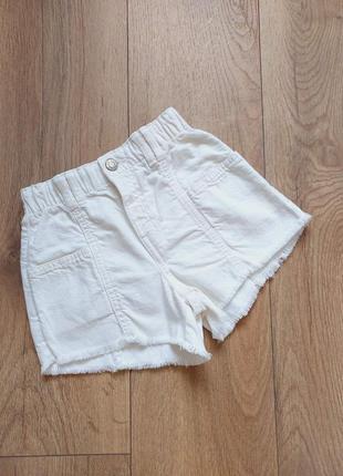 Білі джинсові шорти шортики zara на дівчинку 128 см 8 років белые джинсовые шорты на девочку 8 лет2 фото
