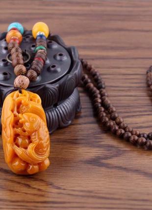 Кольє - чітки з дерев'яними бусинами короп