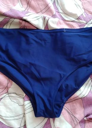 Купальні плавки великого розміру