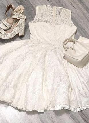 Сукня весільна, весільне плаття